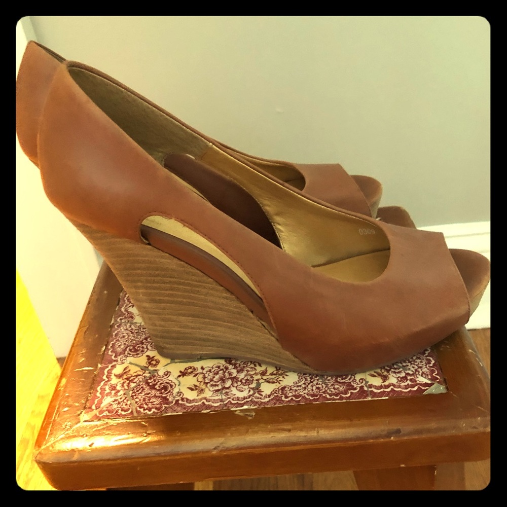Seychelles wedges